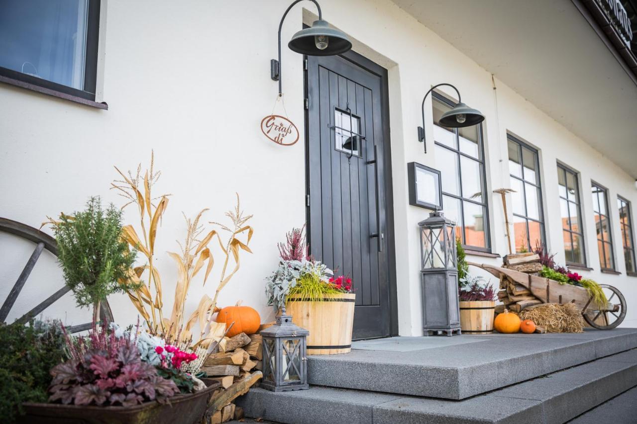 Chiemseer Wirtshaus Chieming Eksteriør billede